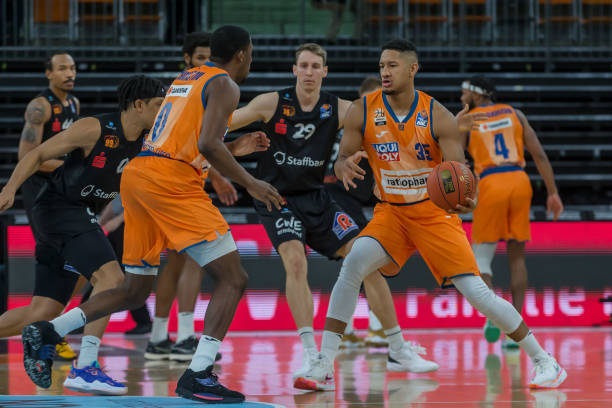 年轻一代完 年轻一代完